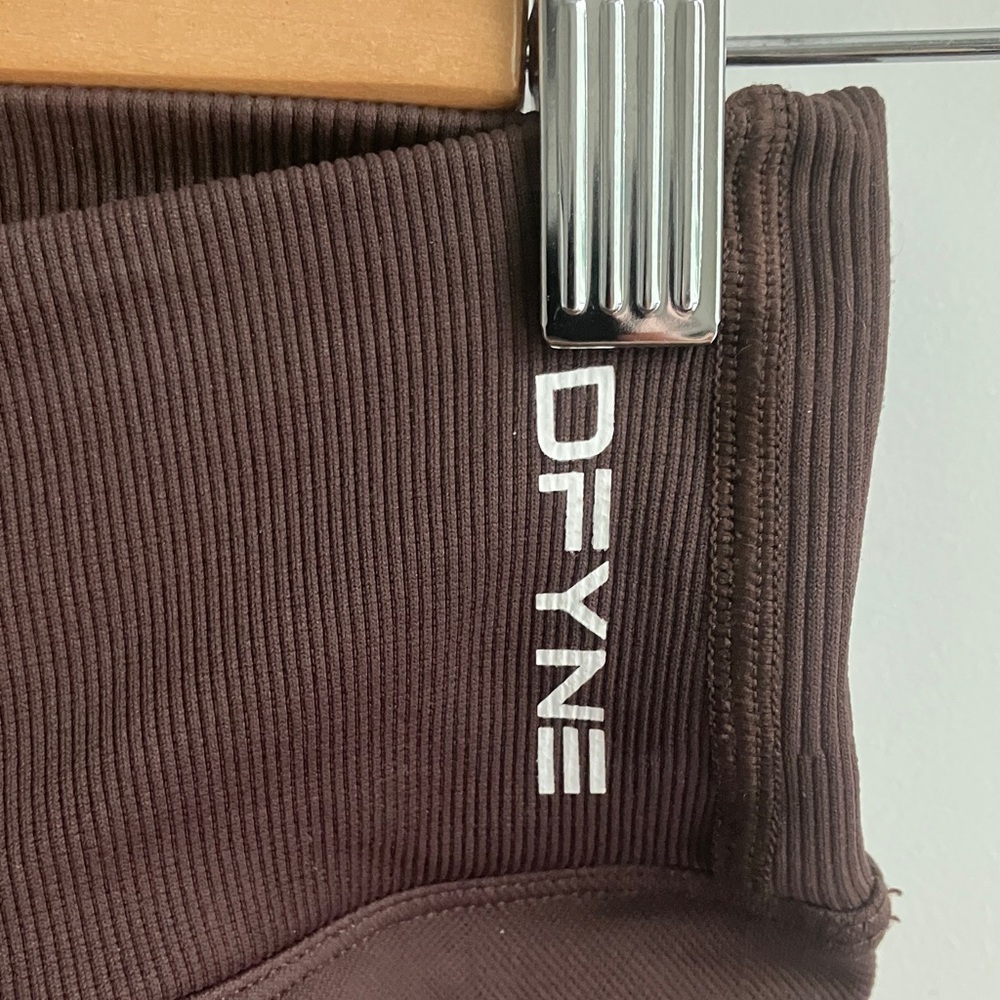 Dfyne umber defy 4.5” High-Waist Brown Bike Shorts - Picture 6 of 9